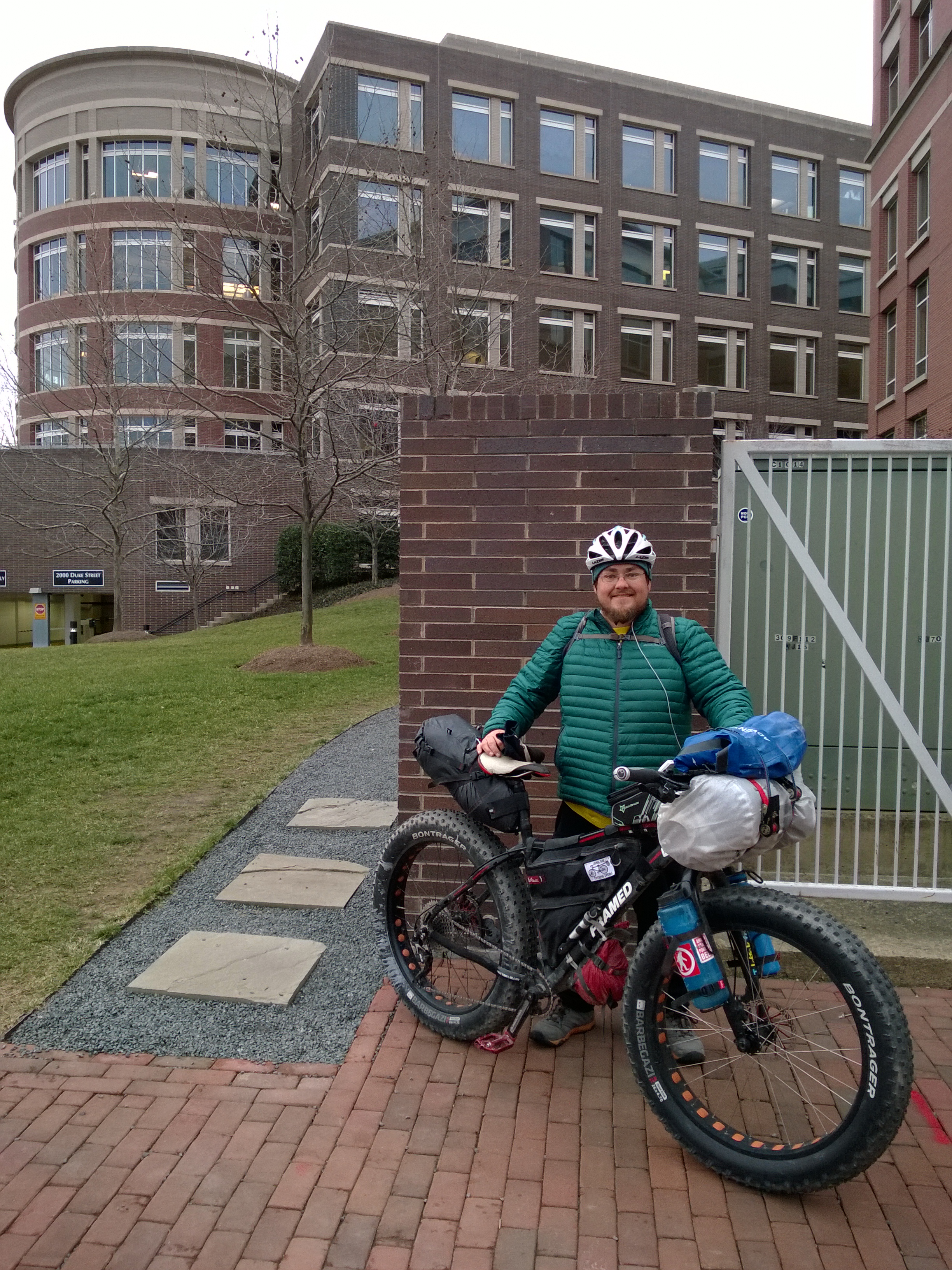 "Steve Ray" aka "Matthew Ray" a con-man and thief on a mountain or fat bike